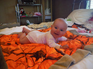 Carstens Realtree Mossy Oak Blaze Orange Infant Toddler Baby Receiving Swaddle Blanket Bib