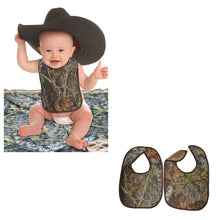 Load image into Gallery viewer, Mossy Oak Camo Baby Bibs 2PC Set MO Break Up Camouflage OSFM babies 3M-2T - Camo Chique &amp; Spa Boutique
